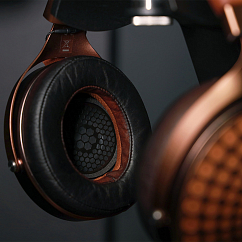 Headphones Focal Stellia