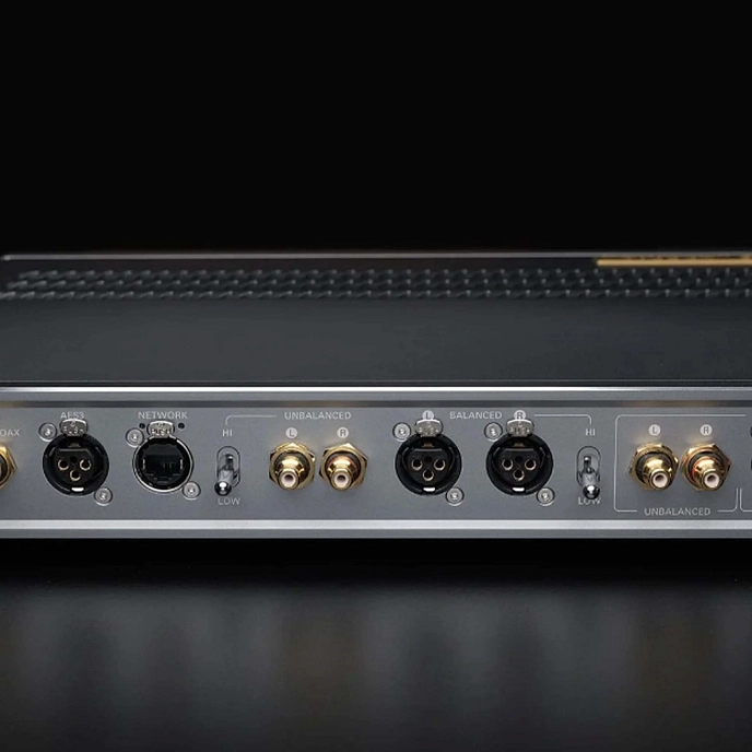 Headphone Amplifiers and DACs Warwick Acoustics Aperio Amplifier Golden Sound - img.21