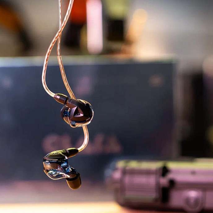 In-ear headphones Campfire Audio Clara Black/Transparent - img.4