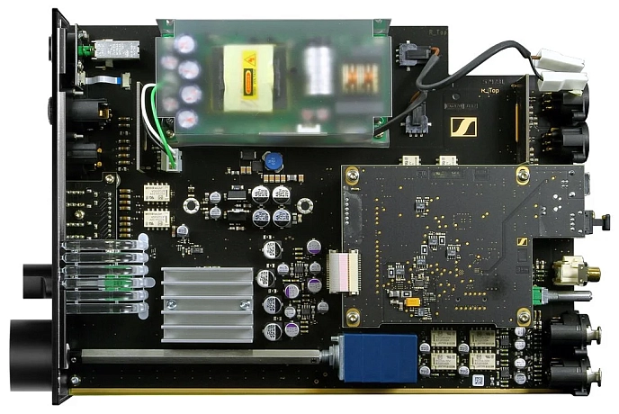 Headphone Amplifiers and DACs Sennheiser HDV820 - img.9