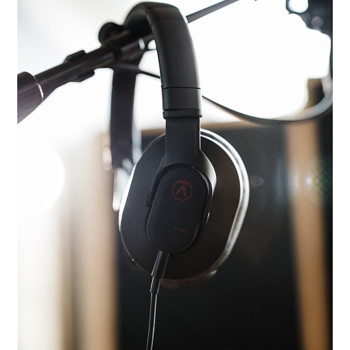 Over-ear headphones Austrian Audio Hi-X20 - img.9