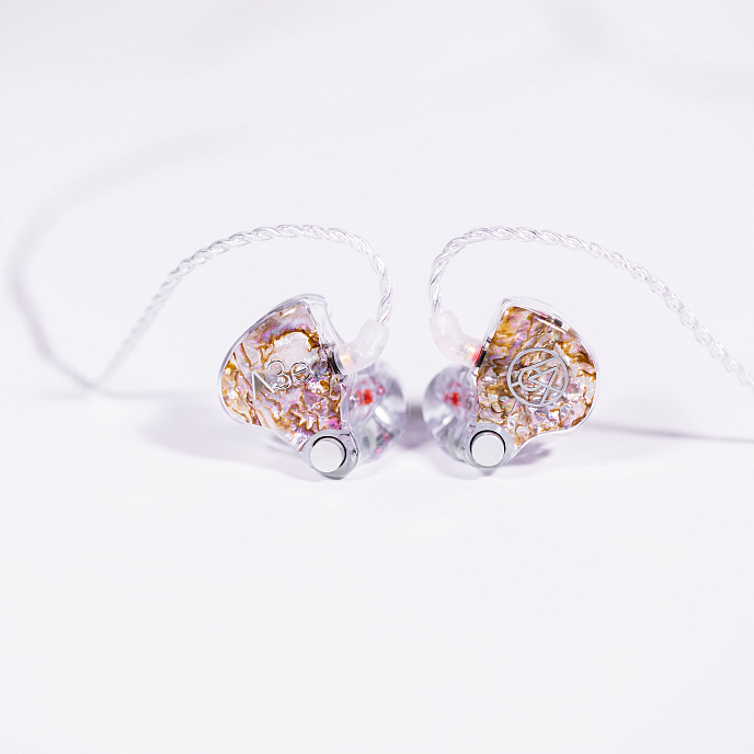 Custom earphones 64 Audio A3e Custom - img.2