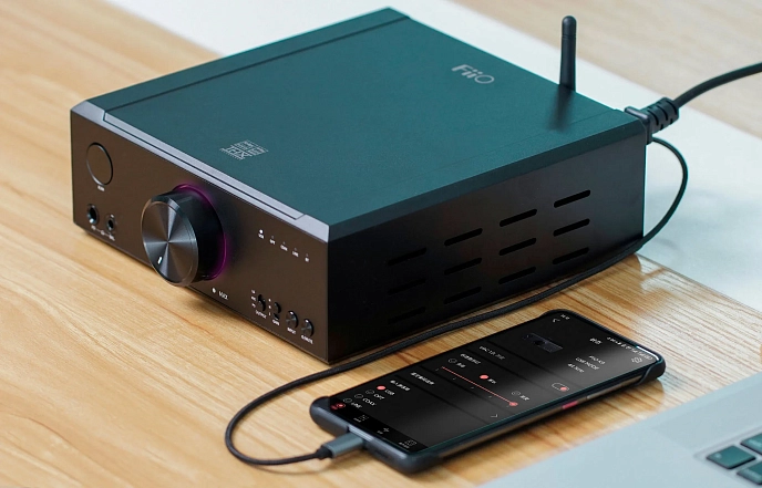 Headphone amplifier with DAC FiiO K9 - img.5
