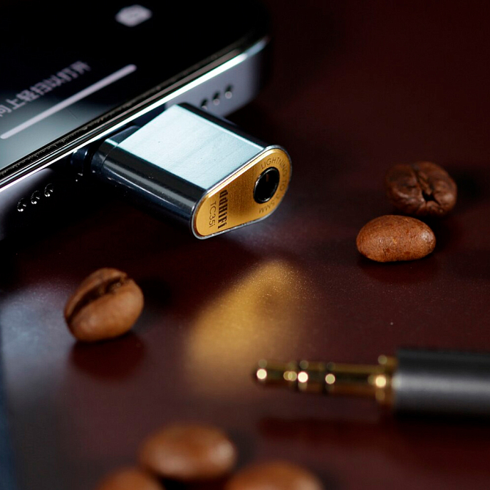 Headphone amplifier with DAC ddHiFi TC35i 2022 - img.7