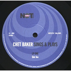Vinyl Record Chet Baker – Sings & Plays LP