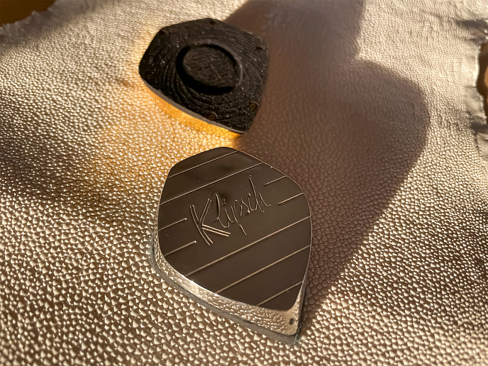 Battery charger T10 Bespoke ICS Pocket Charging Base - img.3