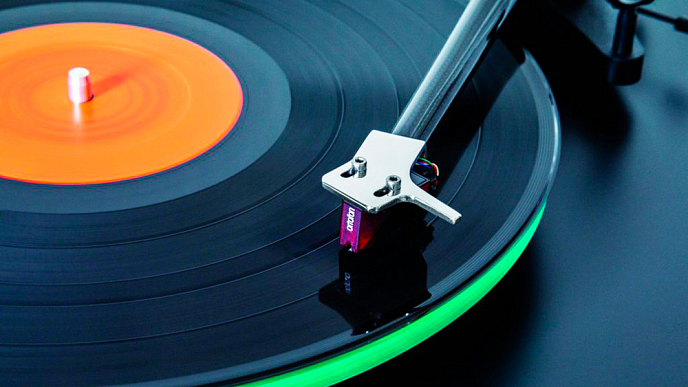 Turntable NAD C588 - img.5