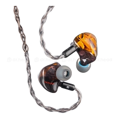 High End headphones Noble Audio Spartacus