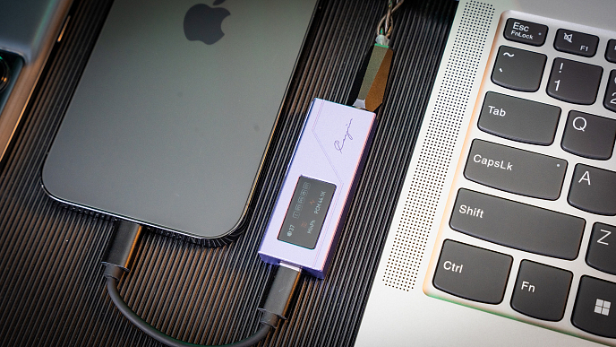 Headphone amplifier with DAC Cayin RU3 Purple - img.3