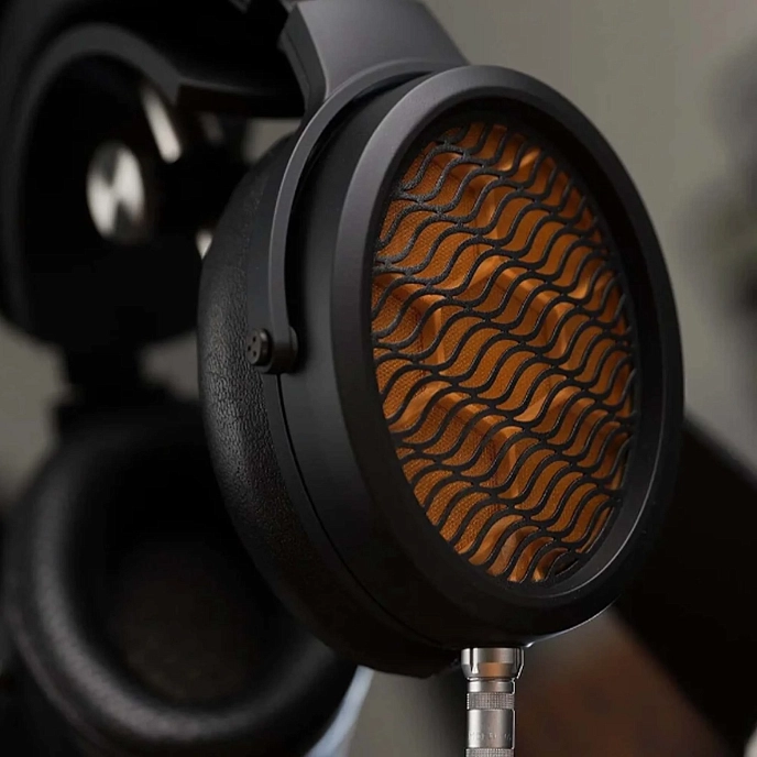 Headphone Amplifiers and DACs Warwick Acoustics Aperio Amplifier Golden Sound - img.18