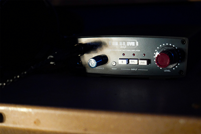 Headphone Amplifier Heritage Audio O.H.M Amp Black Blue - img.9