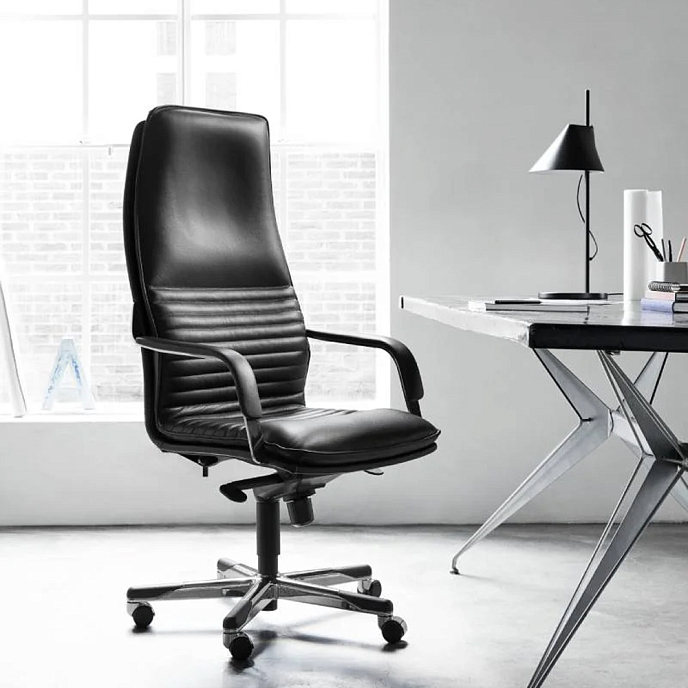 Listening Chair Berg MB-86 Black - img.0