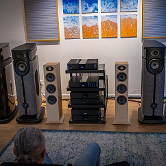 Floorstanding Speakers Focal Theva N3 Light Wood