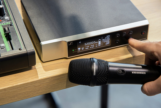 Radio system Sennheiser EW-D 835-S Set R1-6 - img.11