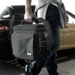 Bag UDG Ultimate SlingBag MK2 black