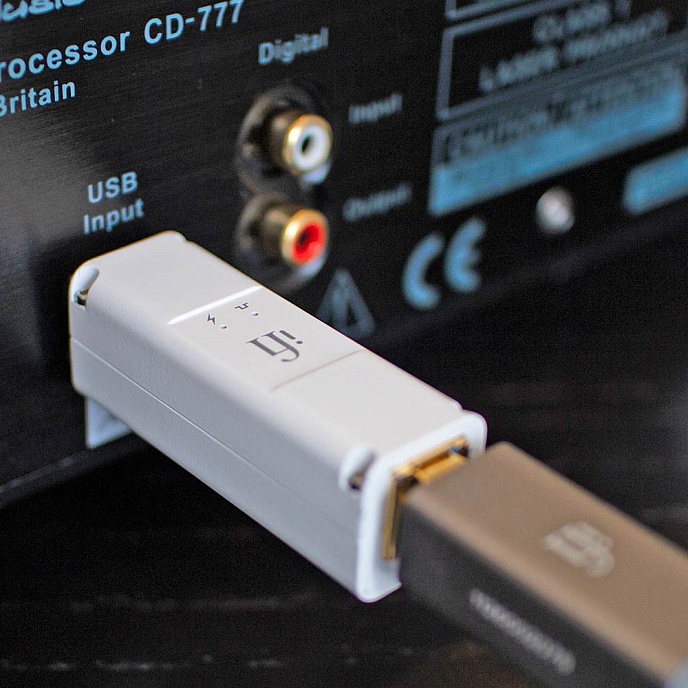 Noise Reduction Adapter iFi iPurifier 3B - img.2