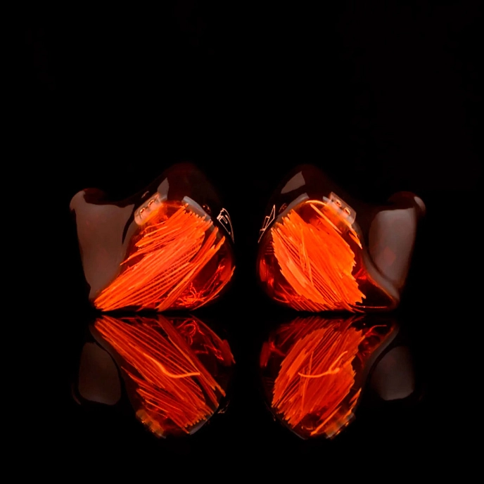 High End headphones Noble Audio Spartacus - img.16