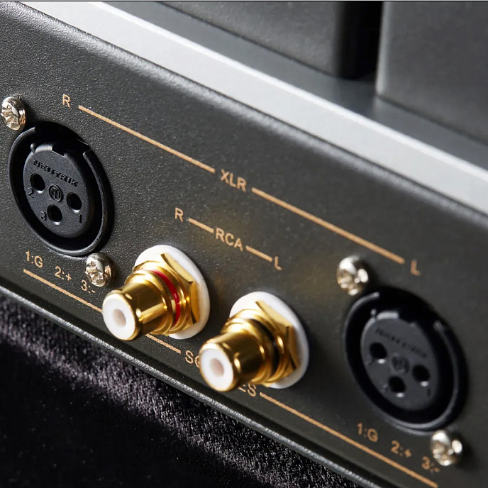 Headphone Amplifier Cayin HA-2A Silver - img.7