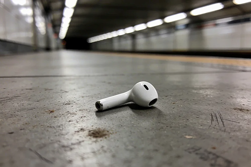 Lost Your Wireless Headphones at Home or Outside? Here’s How to Find Them