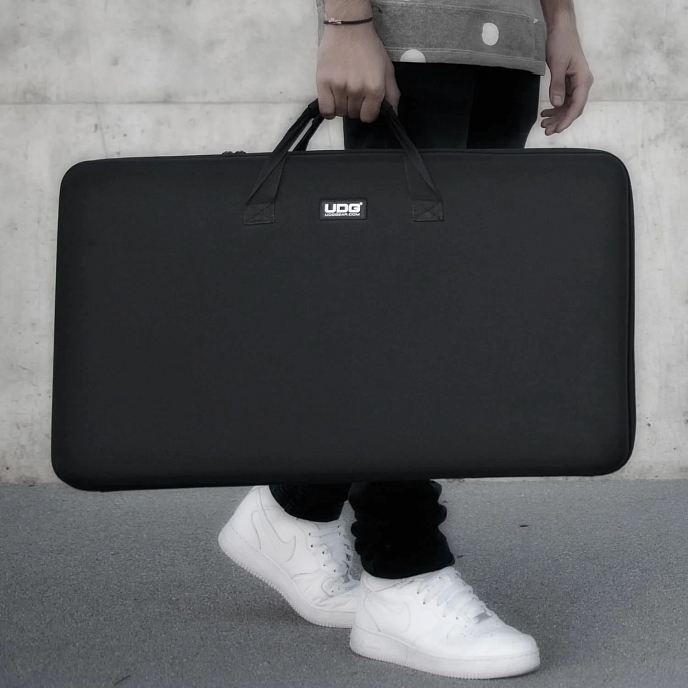 Case UDG Creator Controller Hardcase Large MK2 Black - img.12