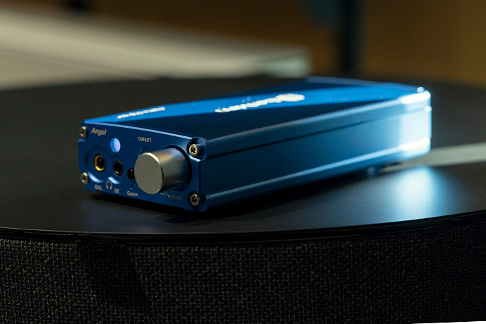 Headphone amplifier with DAC EarMen Angel - img.11