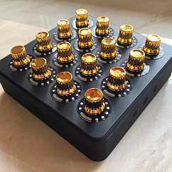 DJTT Chroma Caps Fatty Knob (Plastic) Chrome Black