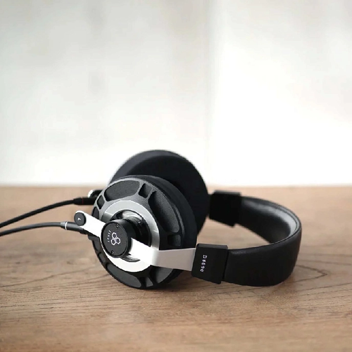 Over-ear headphones Final Audio D8000 Black - img.15